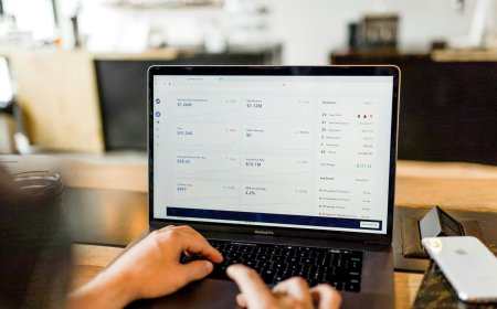 How the Right Banking Software Can Power Your PayTech Startup’s Growth