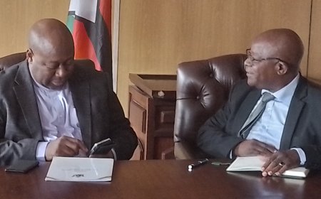 Zimbabwe Warns Miners of Rainy Season Dangers as Deaths Mount