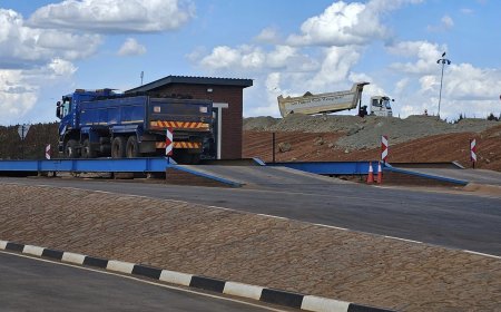 President Mnangagwa Commissions Waste Equipment, Links Urban Cleanliness to National Investment Climate