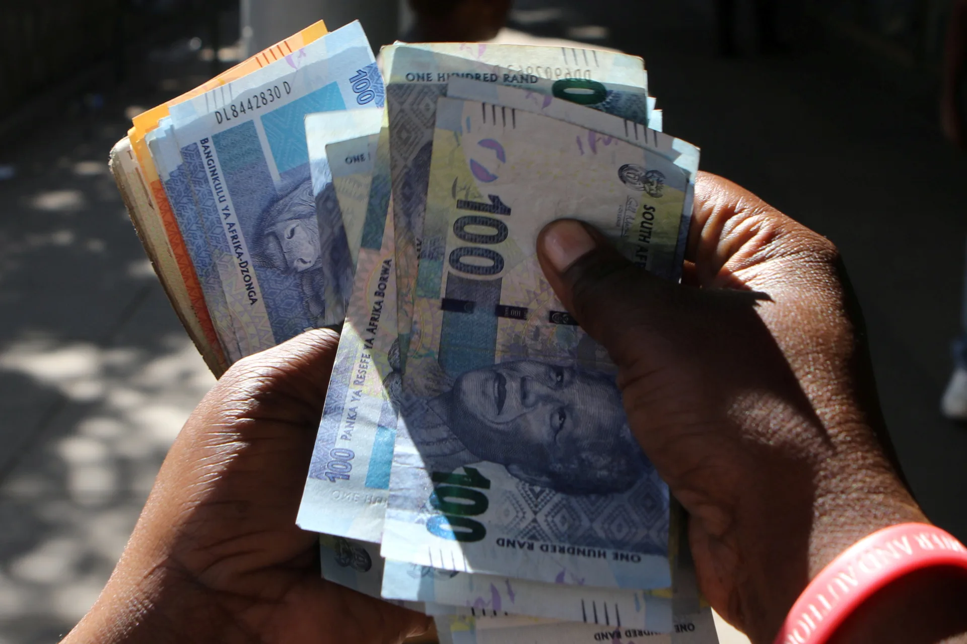 ZIMRA Deploys Automated Audit Systems Targeting Digital Forex Earners and Crypto Traders